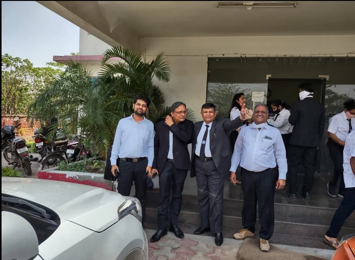 Krishna Institute of Law Ghaziabad Moot Court photo 4